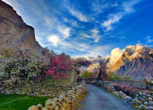 Karakoram Highway Adventure Tour